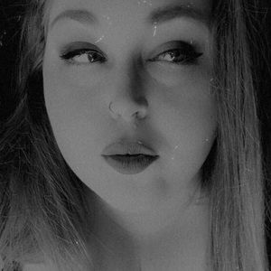 Meet your Posher, Nikki